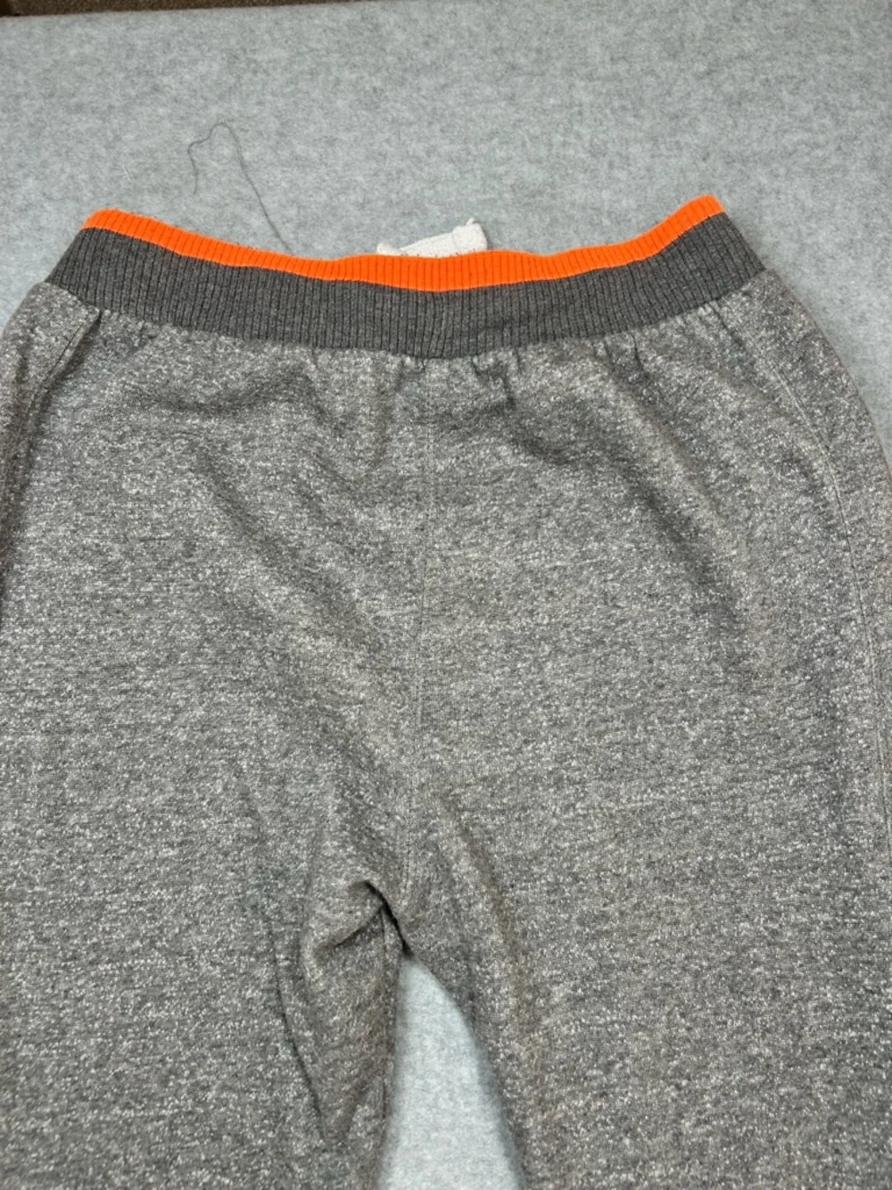 Puma Boys Jogger Sweatpants Gray‎ Orange Fleece Lined Elastic  Size XL 18-20